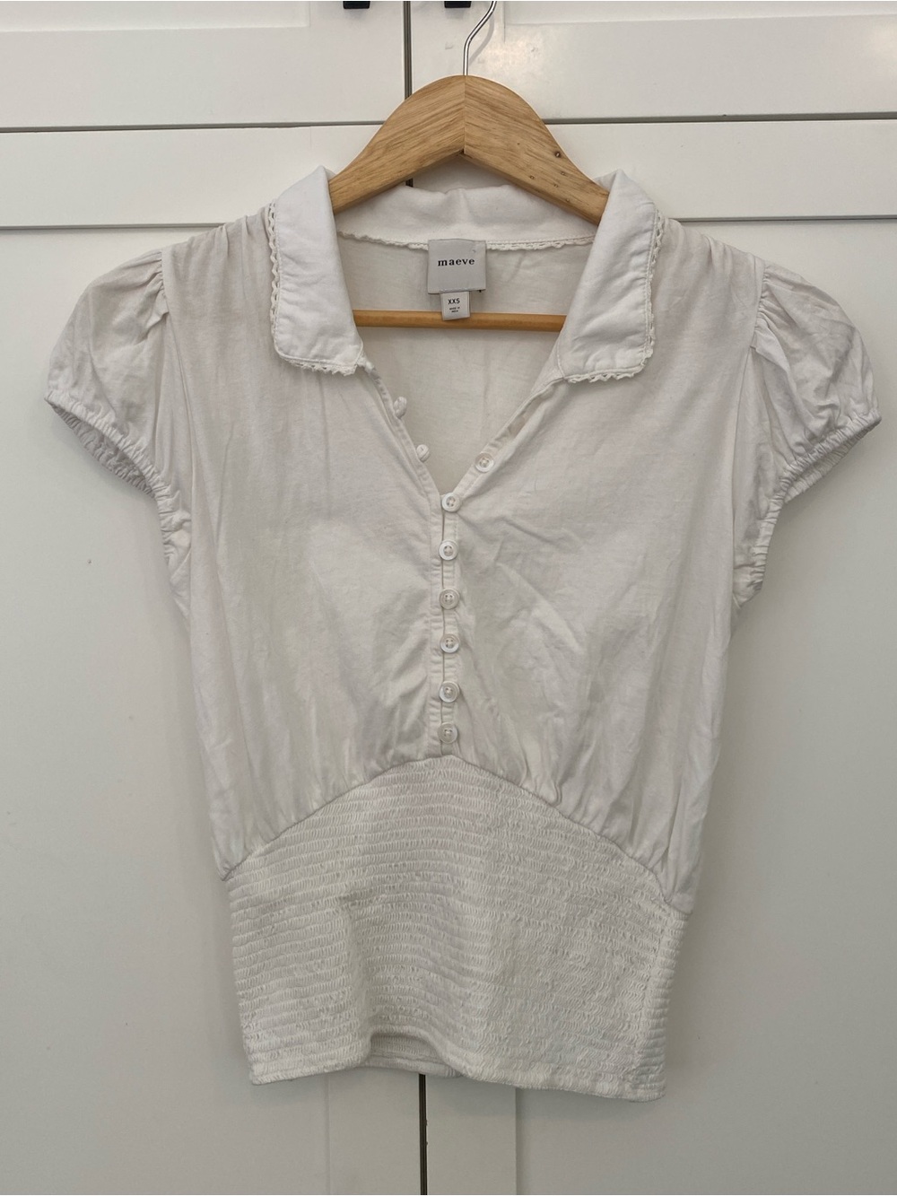 Maeve Cute White Button-Up Smocked Waist Short Sleeve Top Size XXS Lightweight